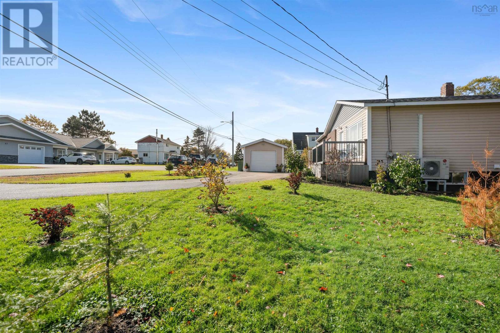 28 High Street Property Photo 43