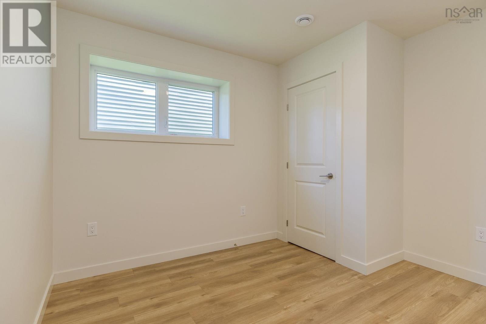 Gar-49 11 Garvey Court Property Photo 42