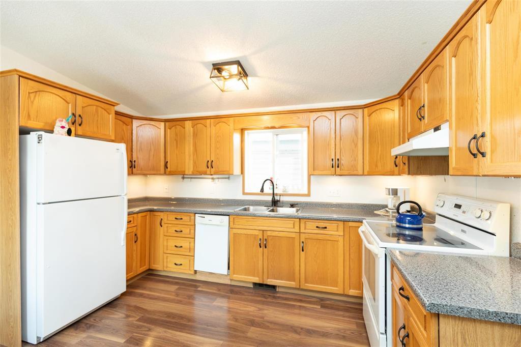 22 Aspen Estates Road Property Photo 7