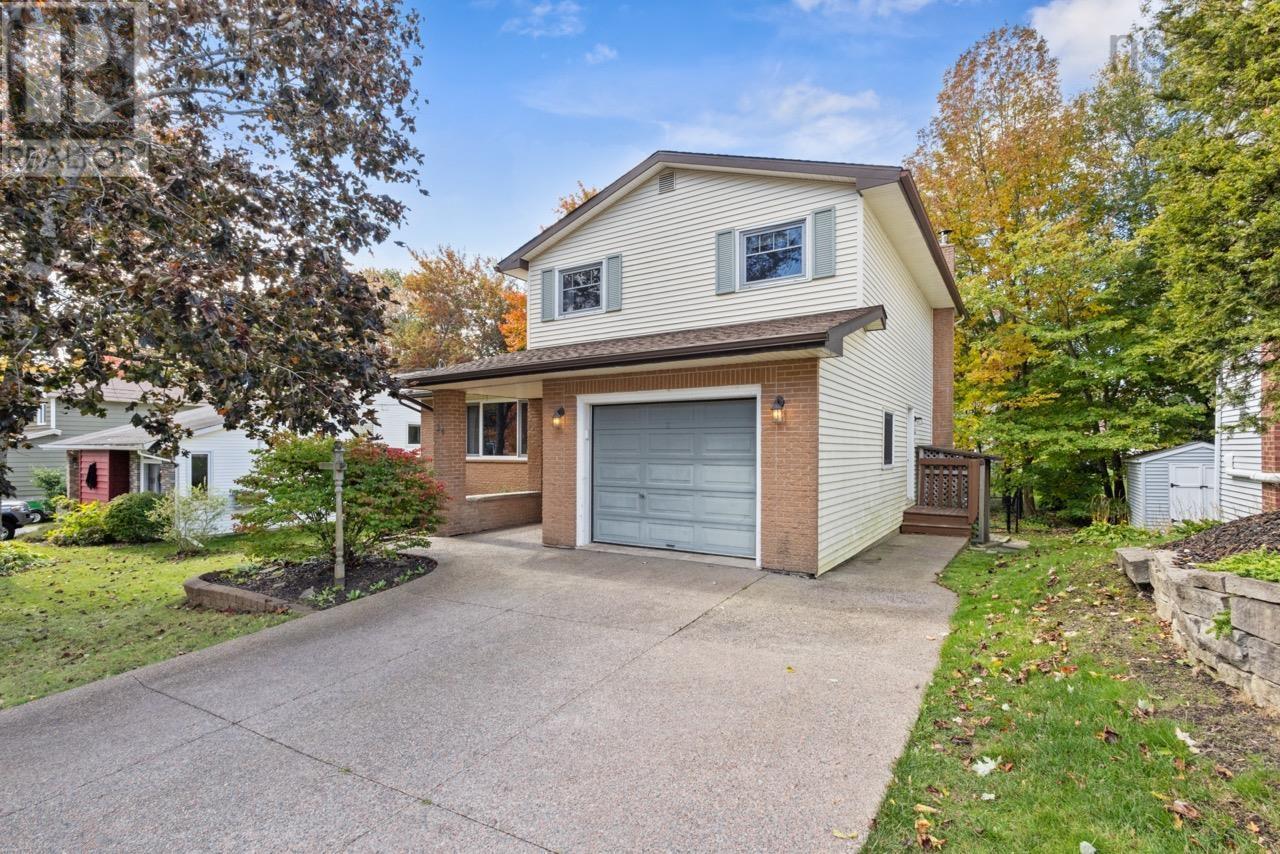 24 Rossi Drive Property Photo 3
