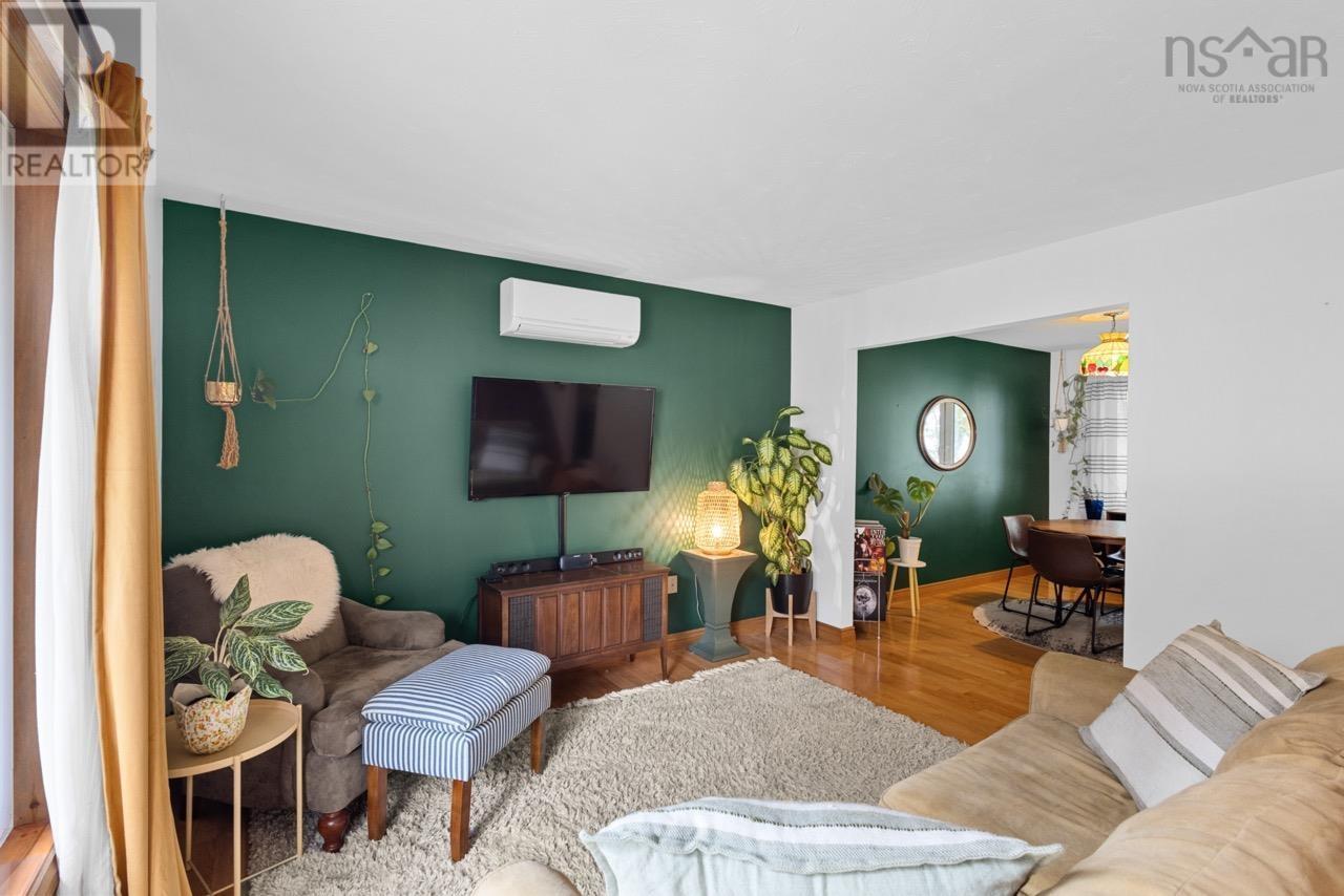 24 Rossi Drive Property Photo 6