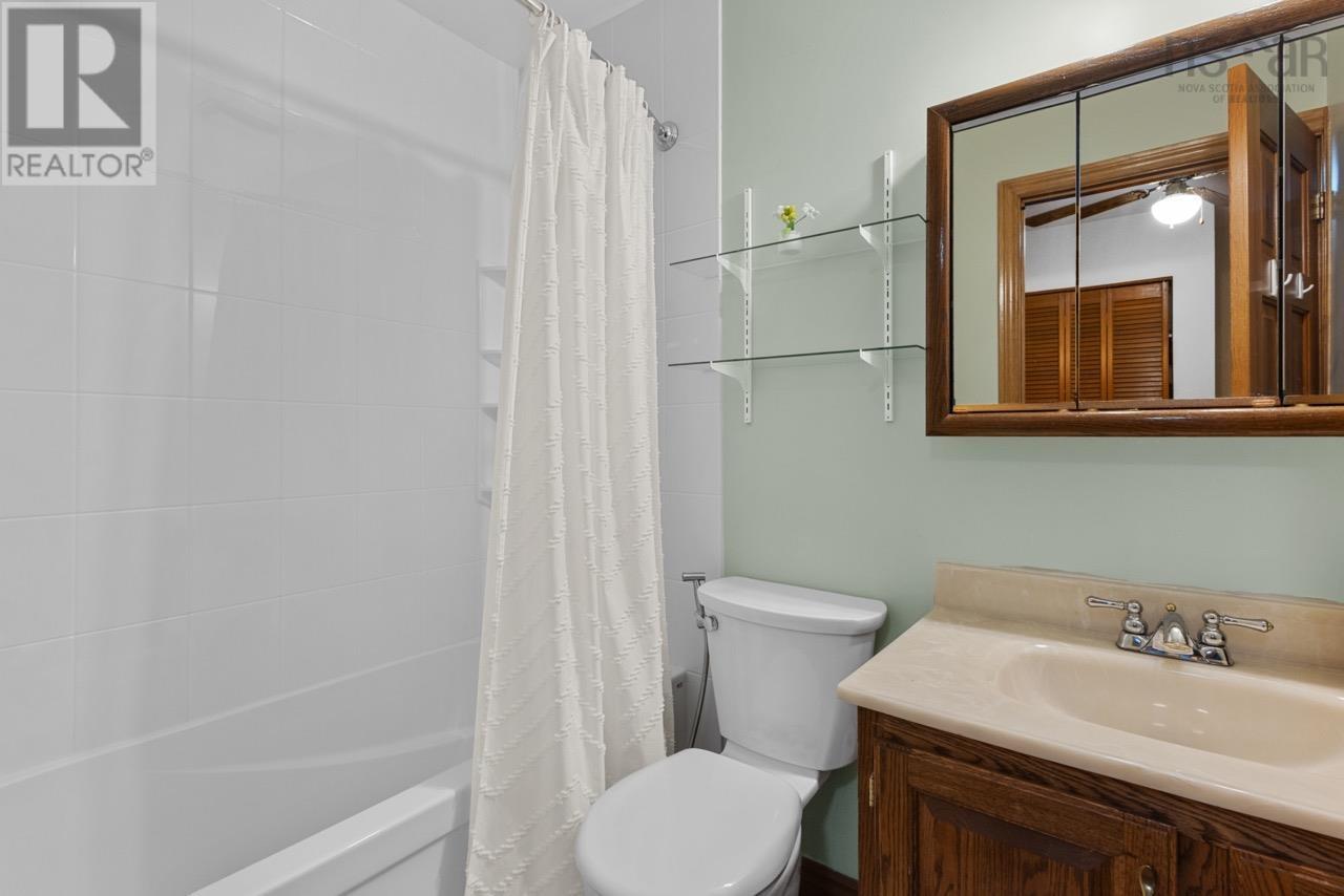 24 Rossi Drive Property Photo 23