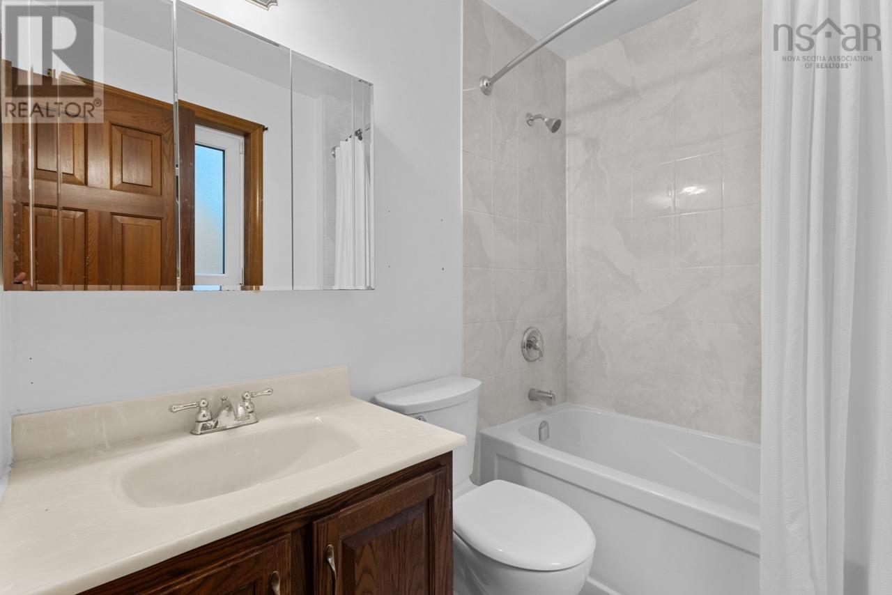24 Rossi Drive Property Photo 30
