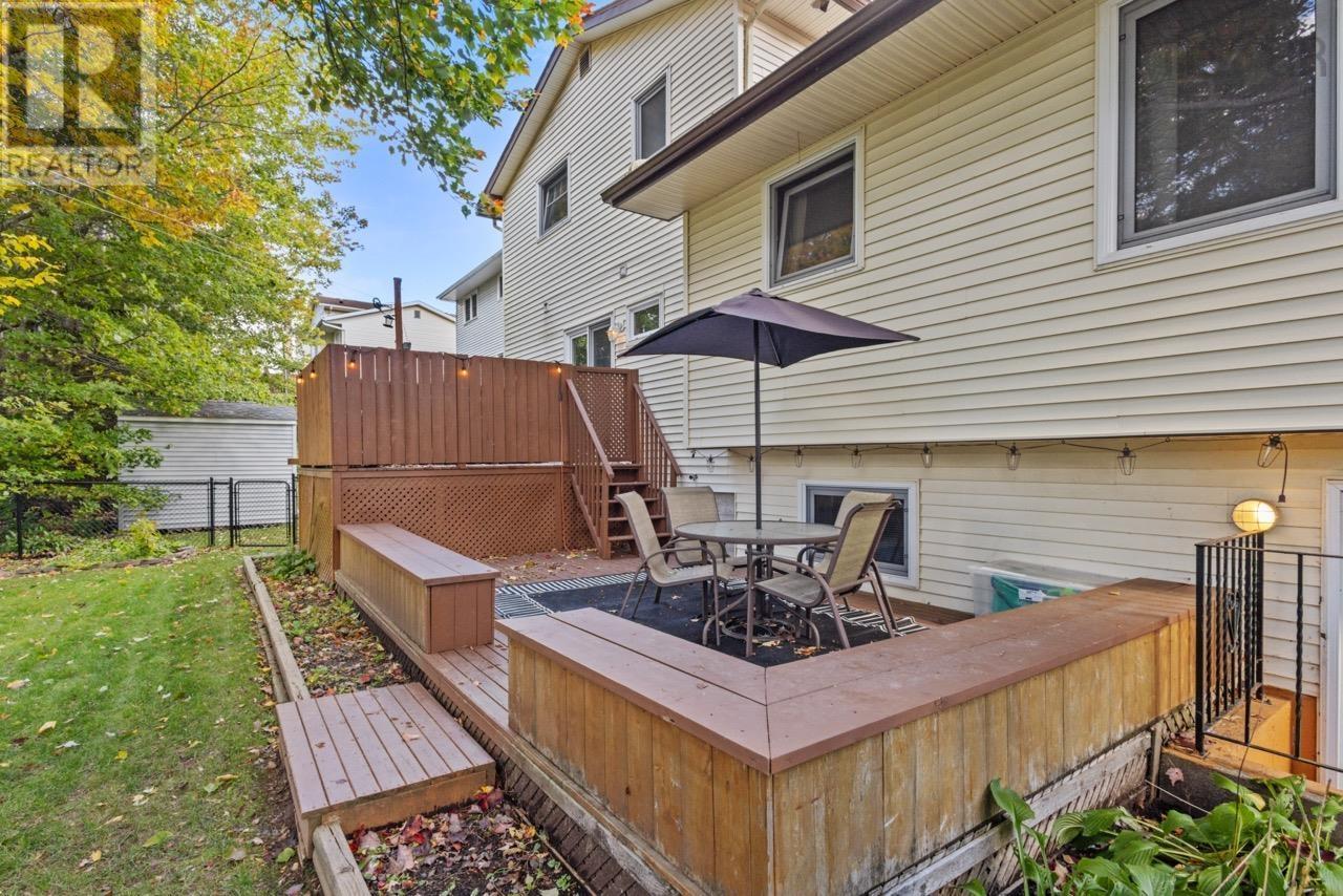 24 Rossi Drive Property Photo 41
