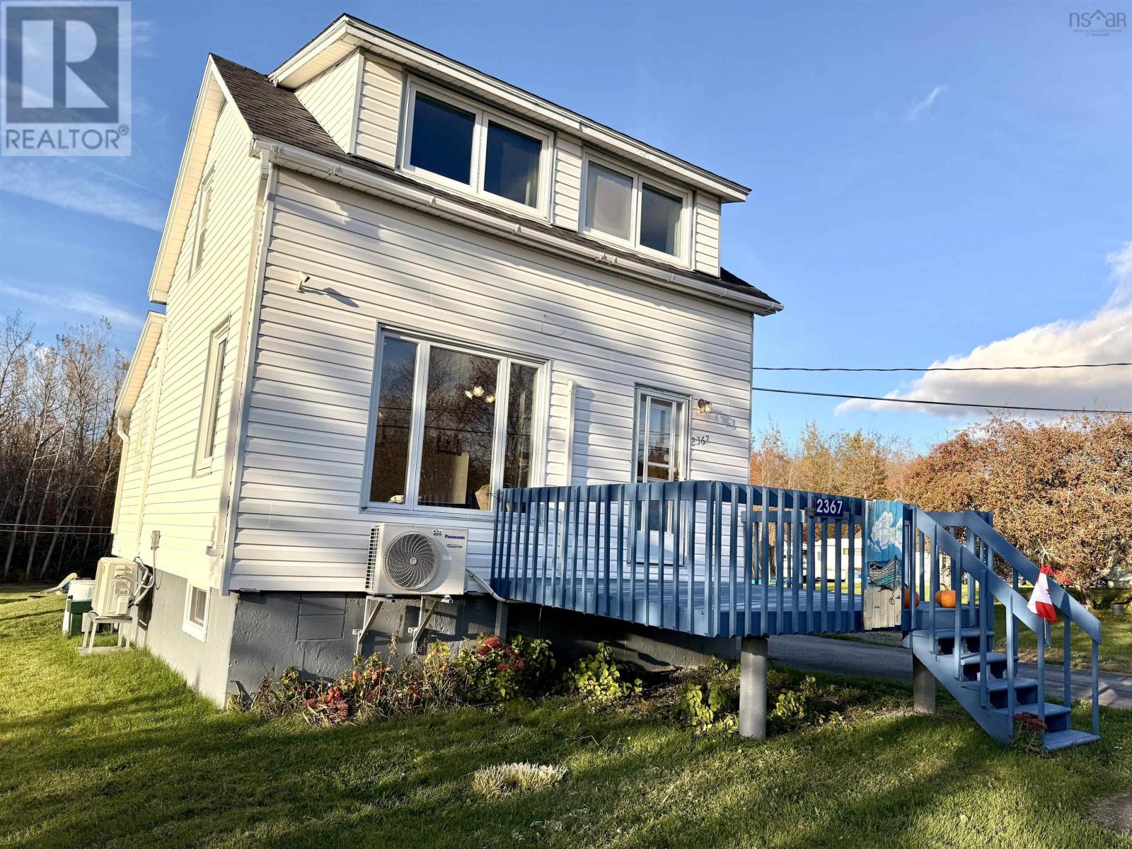 2367 Athol Road Property Photo 2