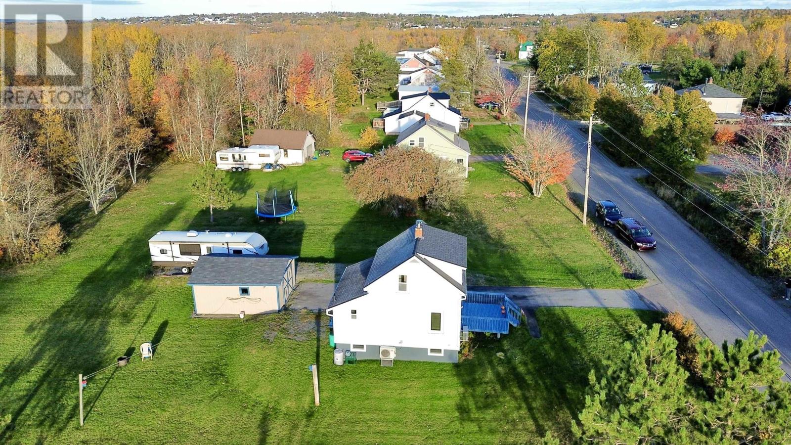 2367 Athol Road Property Photo 26