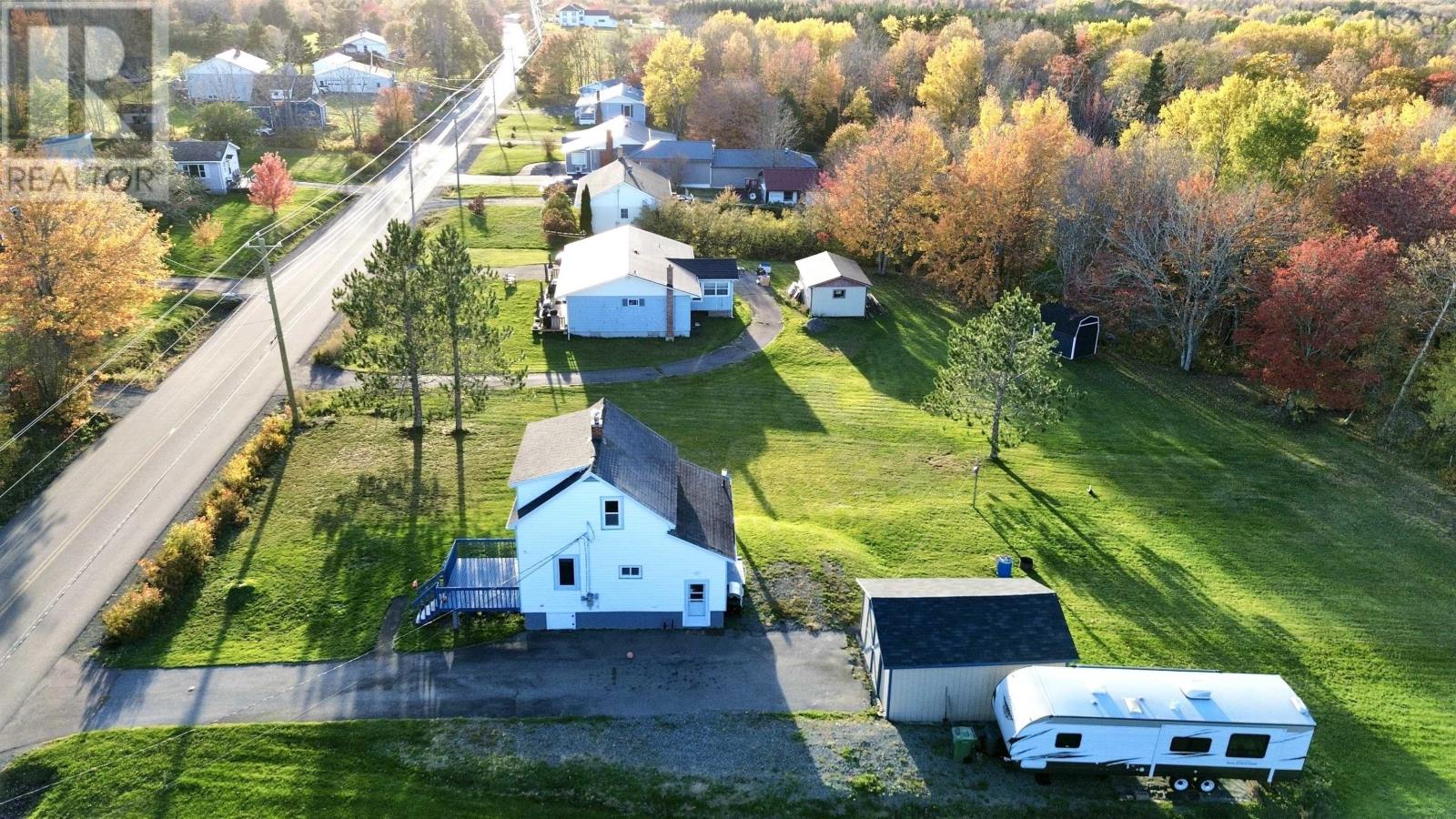 2367 Athol Road Property Photo 29