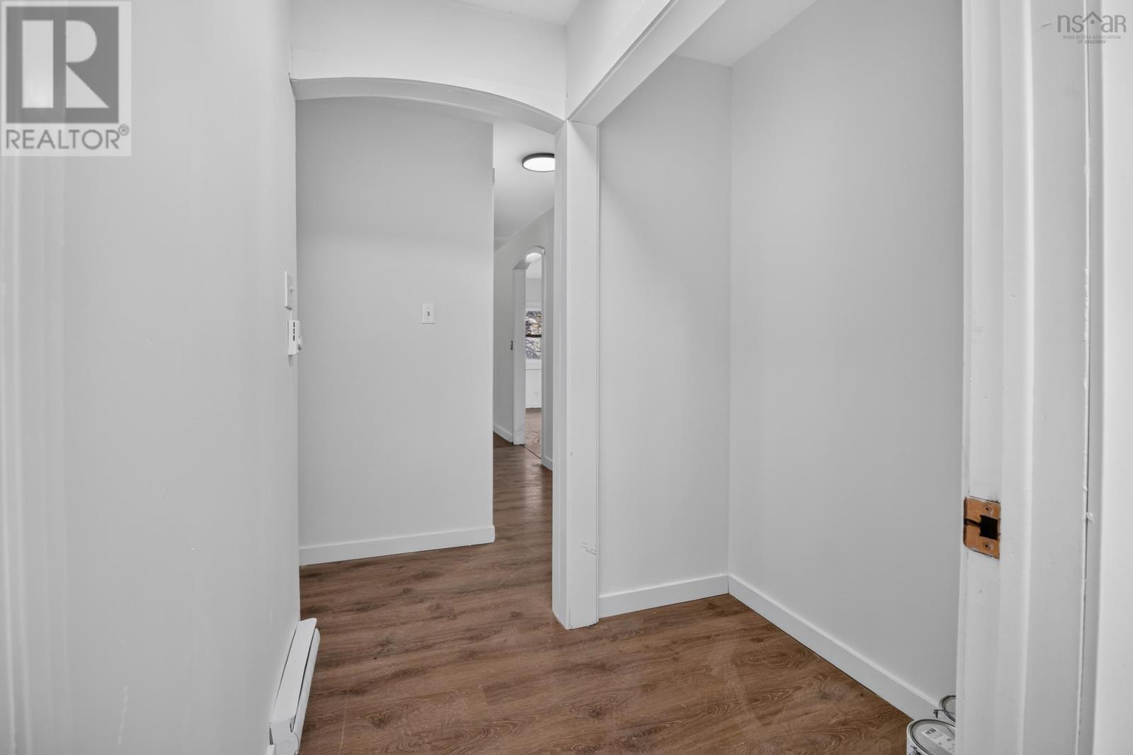 65/67 Brian Drive Property Photo 4