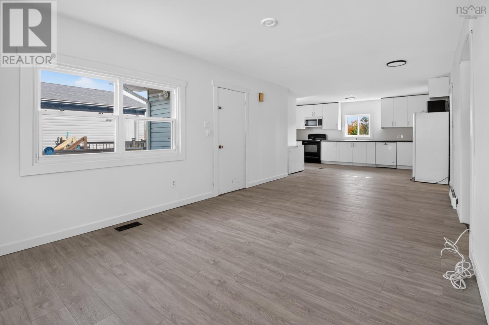 65/67 Brian Drive Property Photo 8