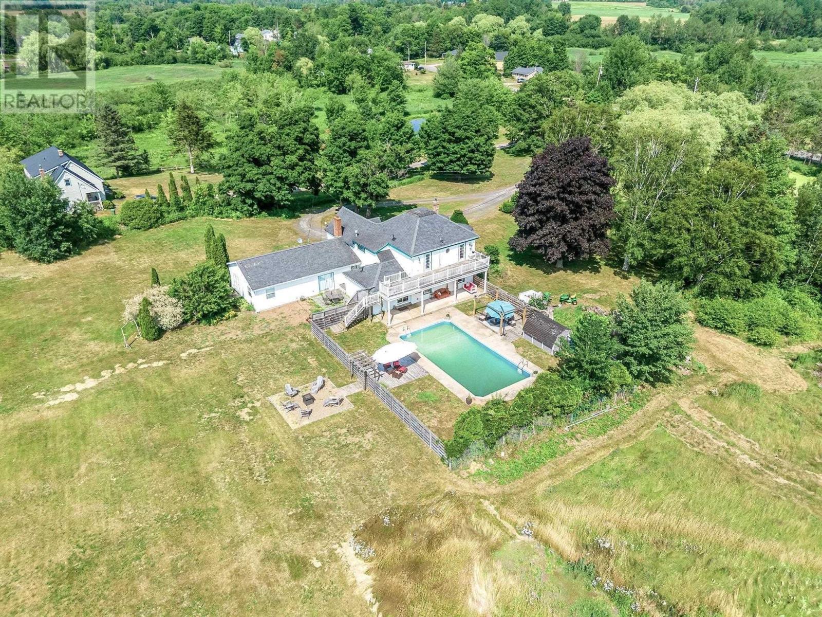 8843 221 Highway Property Photo 44