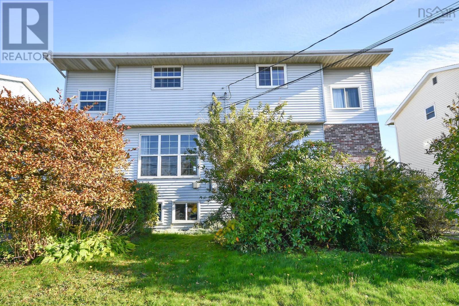 9 Briarwood Drive Property Photo 2