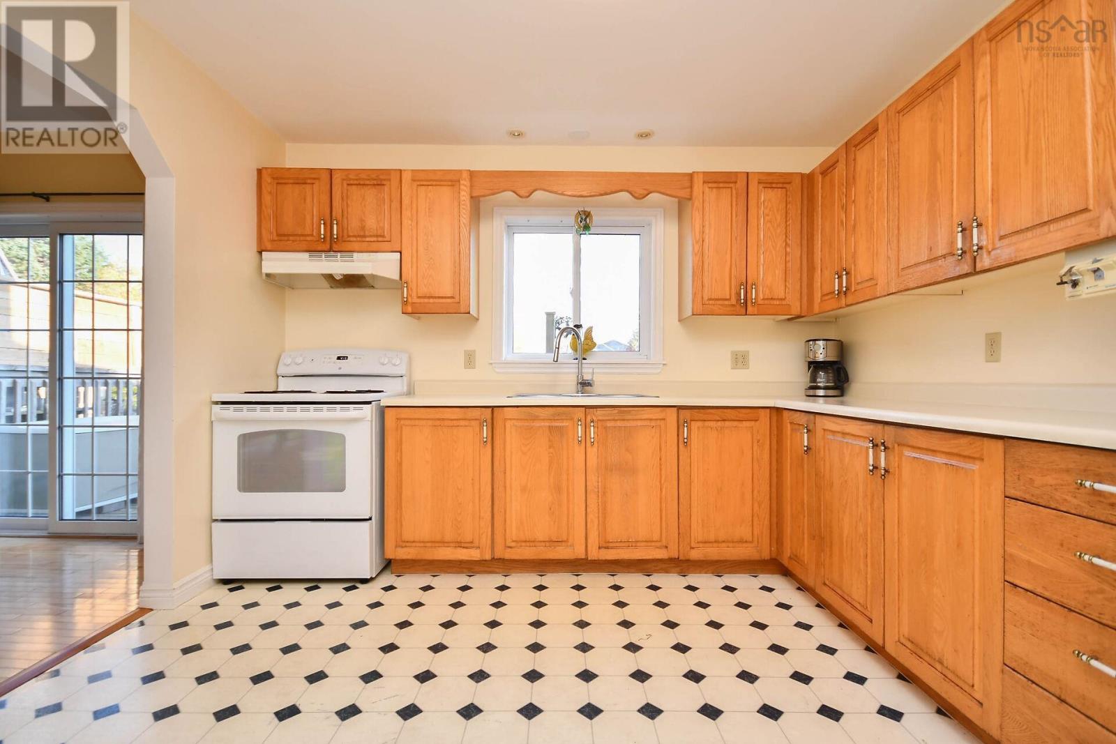 9 Briarwood Drive Property Photo 12
