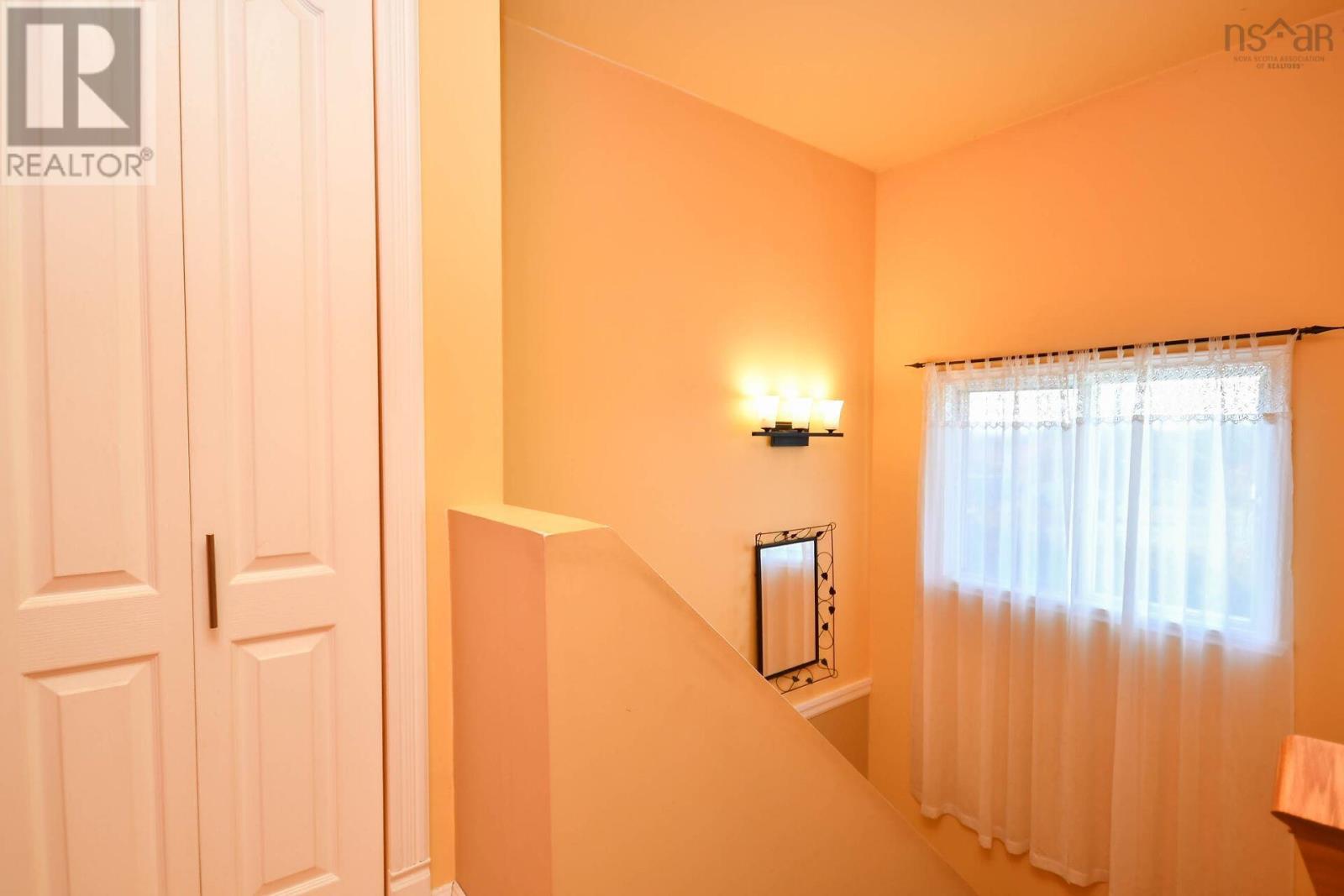 9 Briarwood Drive Property Photo 18