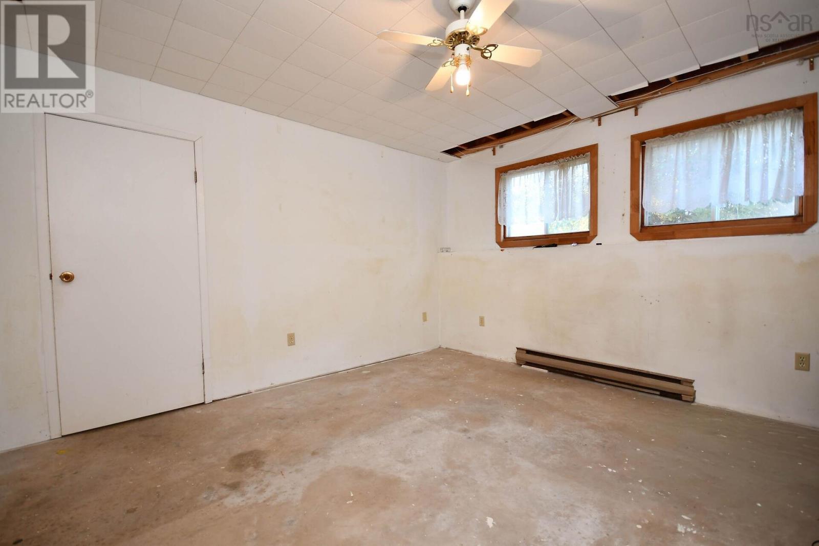 9 Briarwood Drive Property Photo 32