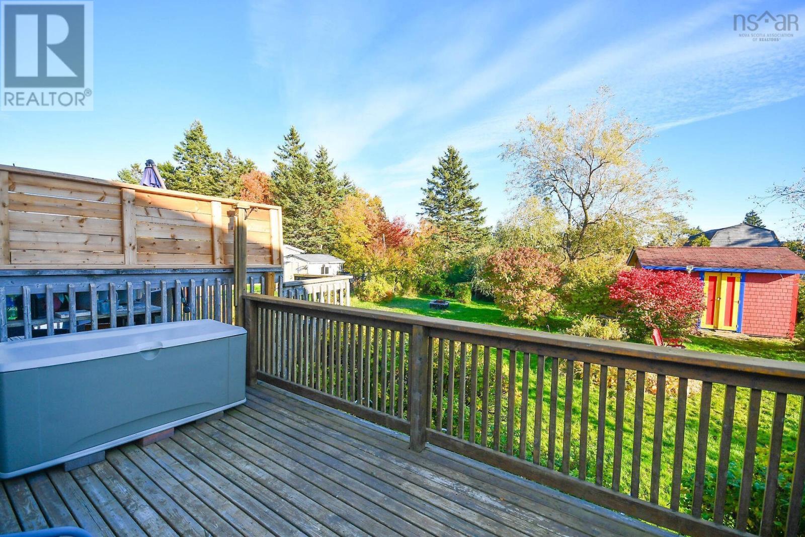 9 Briarwood Drive Property Photo 36