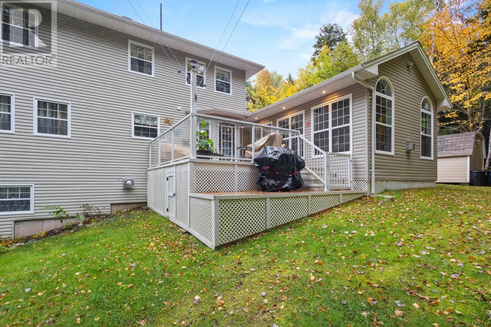 20 Perry Court Property Photo 32