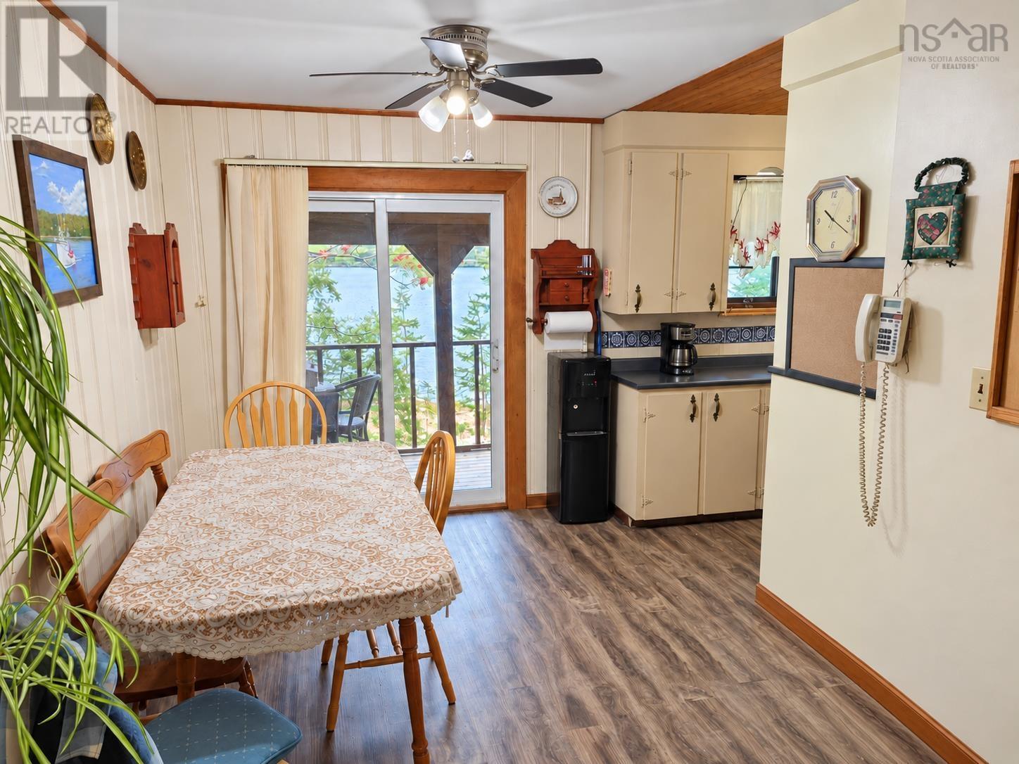 4578 Highway 7 Property Photo 6
