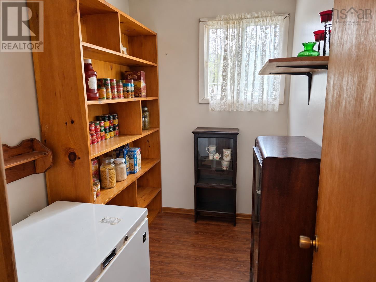 4578 Highway 7 Property Photo 14