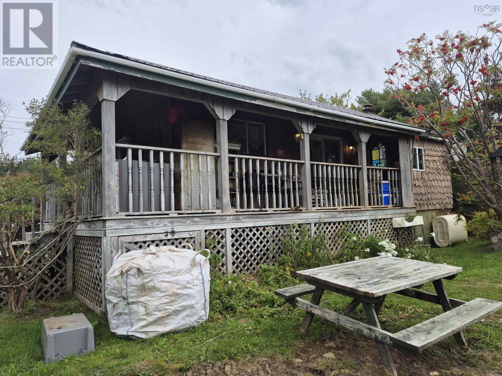 4578 Highway 7 Property Photo 27