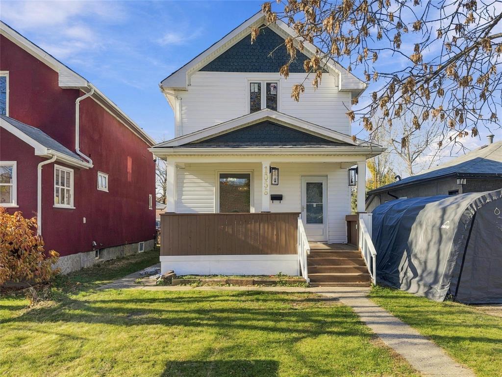 1056 10th Street Property Photo 1