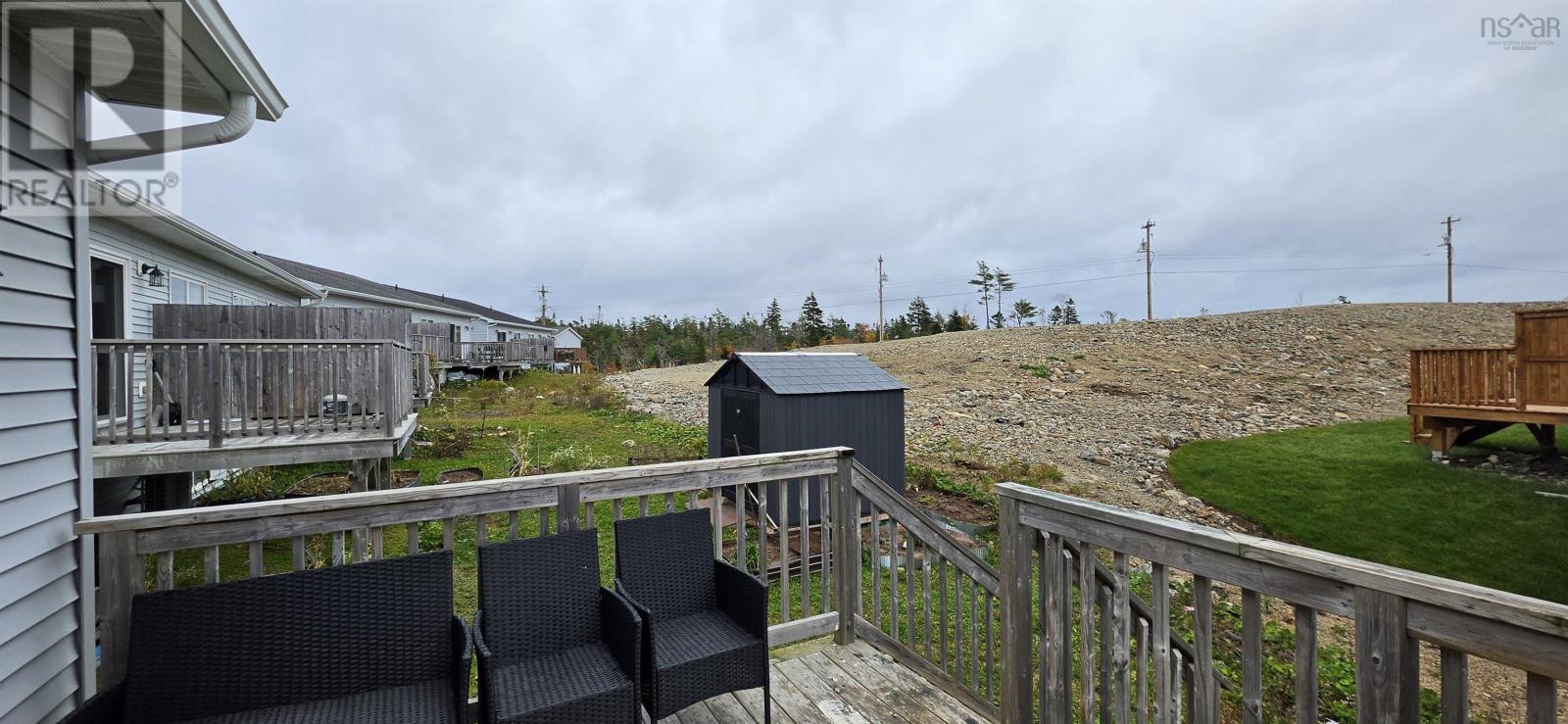 77 Golden Way Property Photo 20