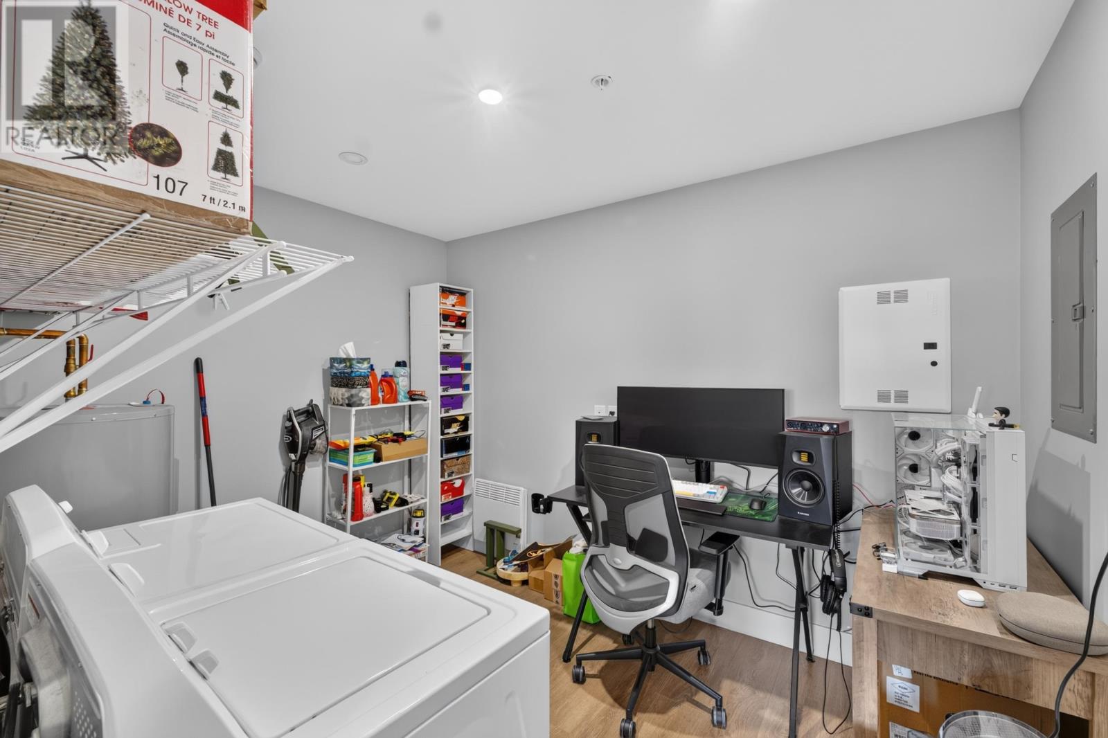 401 24 Gilbert Drive Property Photo 15