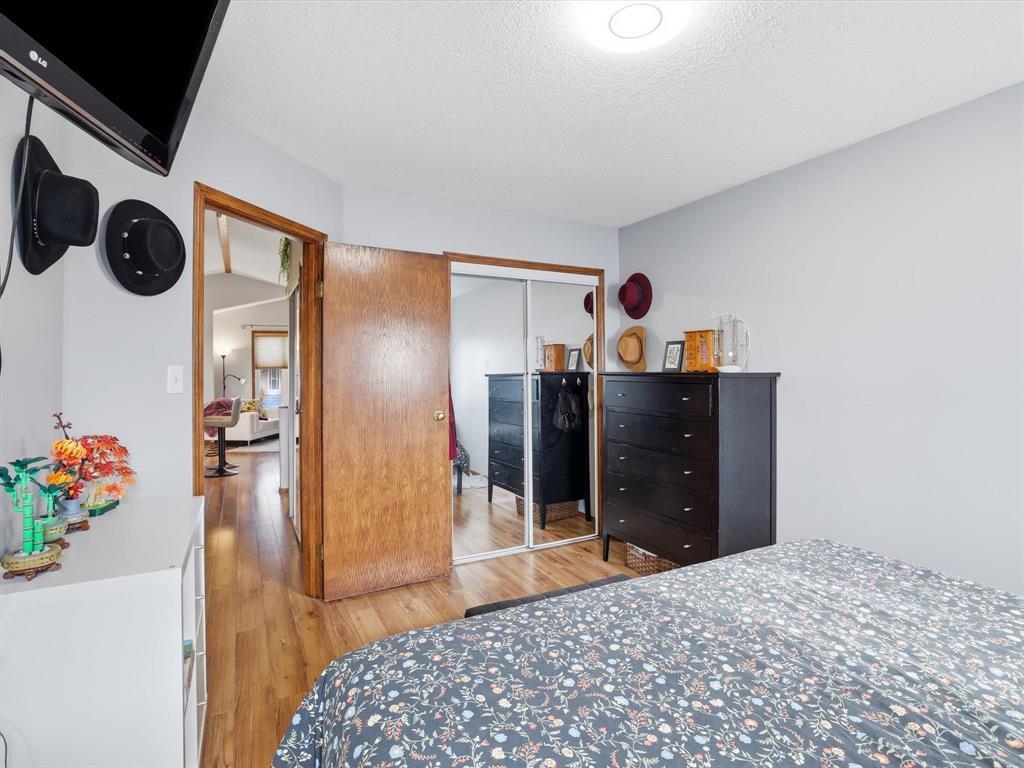 736 Simpson Avenue Property Photo 13