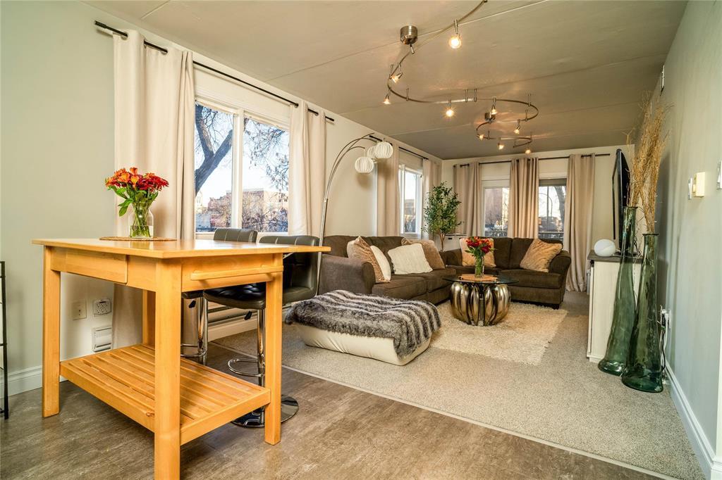 114 99 Gerard Street Property Photo 3