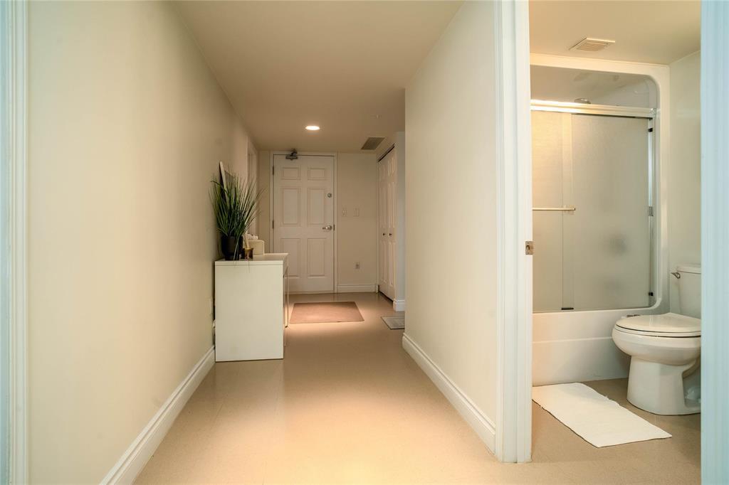 114 99 Gerard Street Property Photo 19