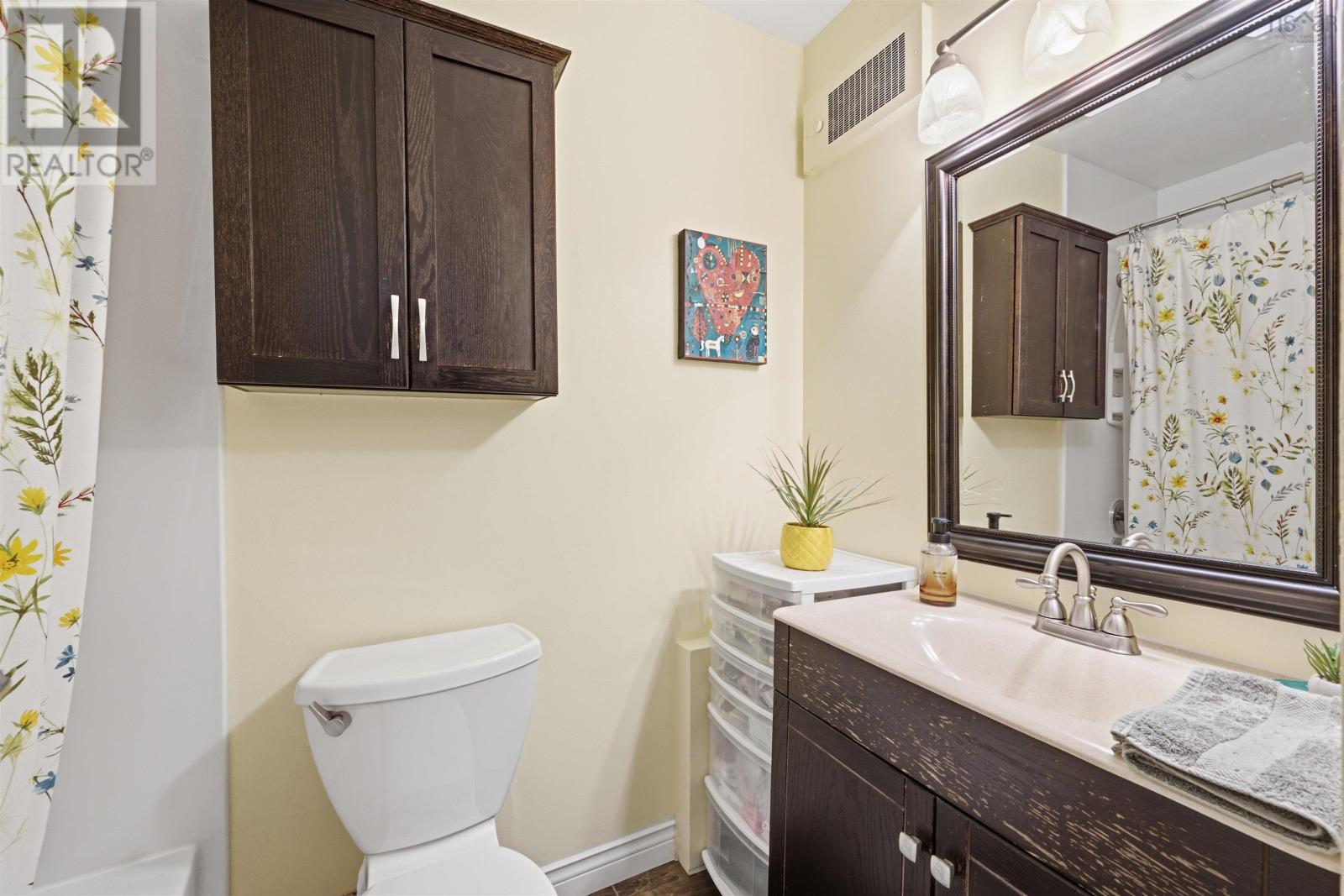 110 1326 Lower Water Street Property Photo 8
