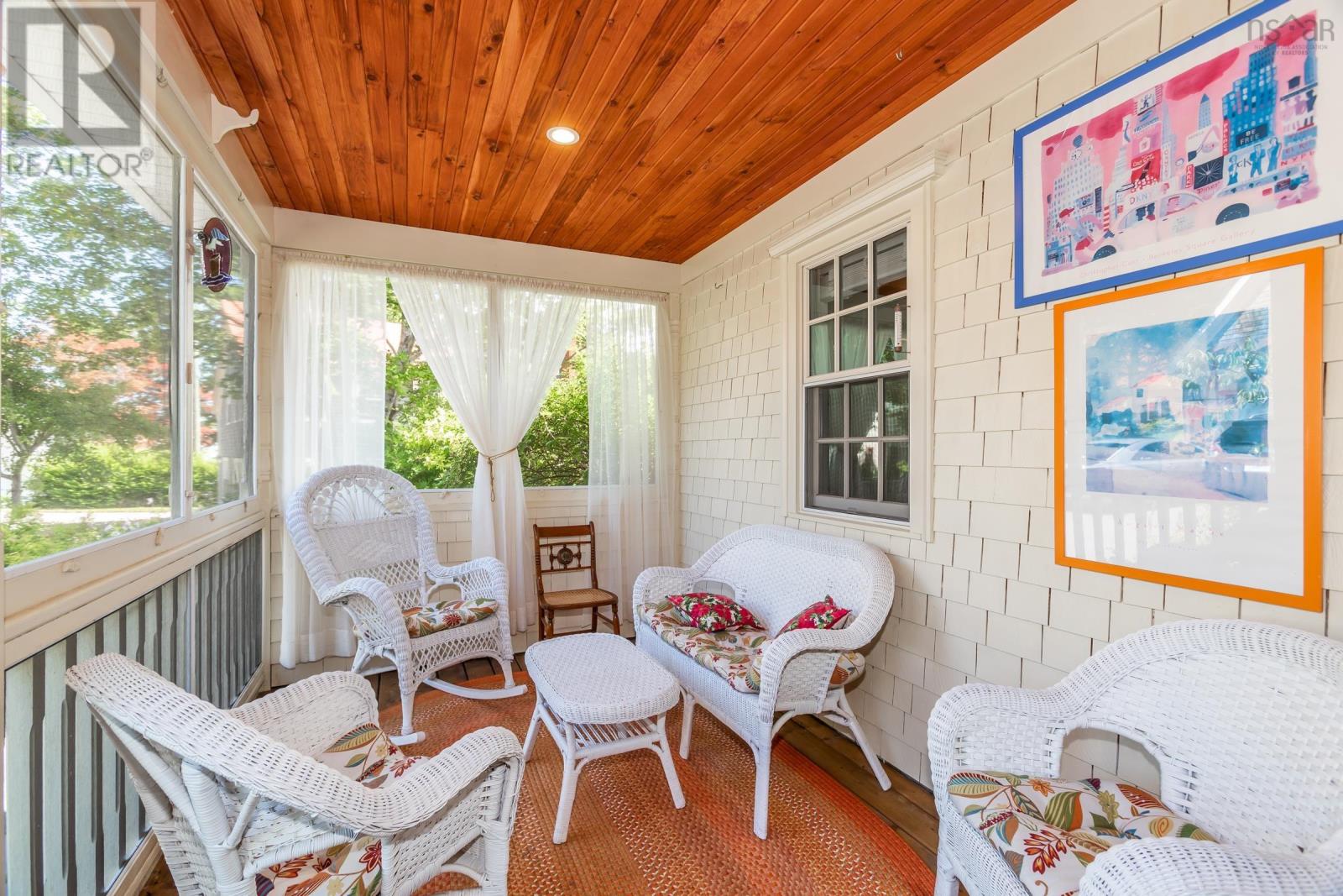 5333 Granville Road Property Photo 4