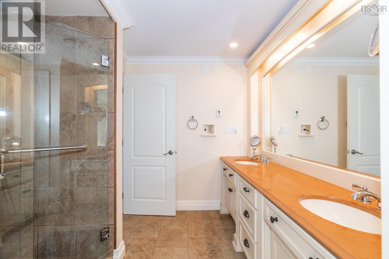 5333 Granville Road Property Photo 25