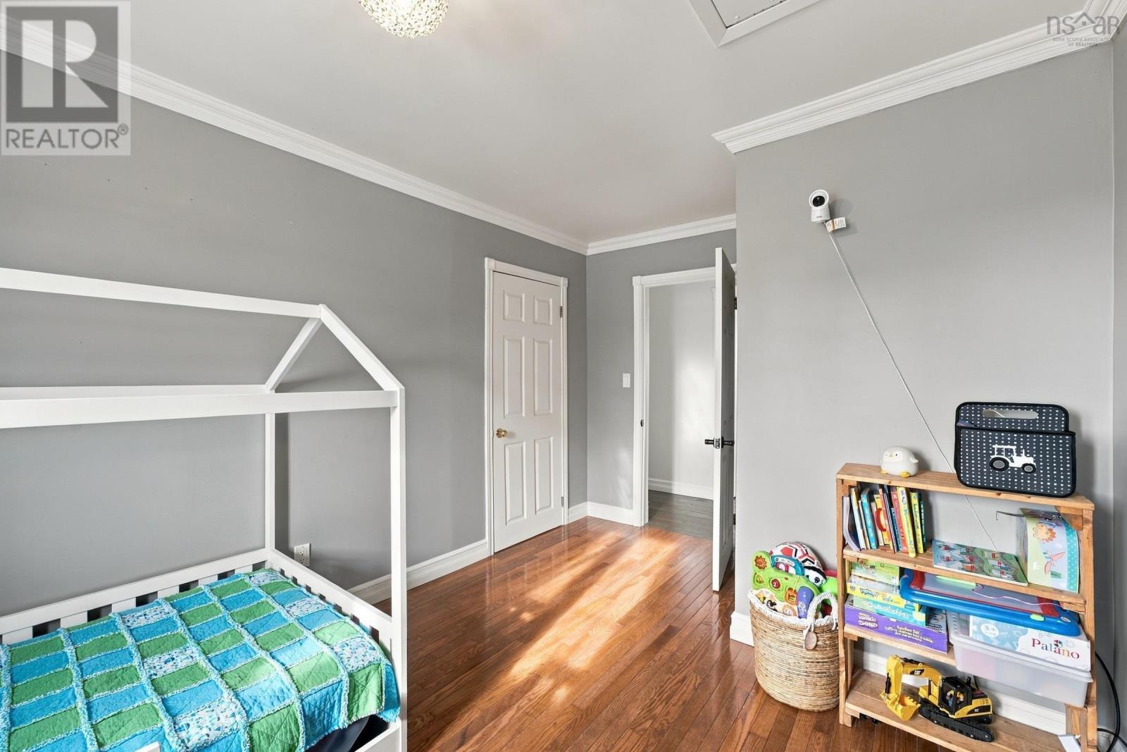 63 Dixon Road Property Photo 10