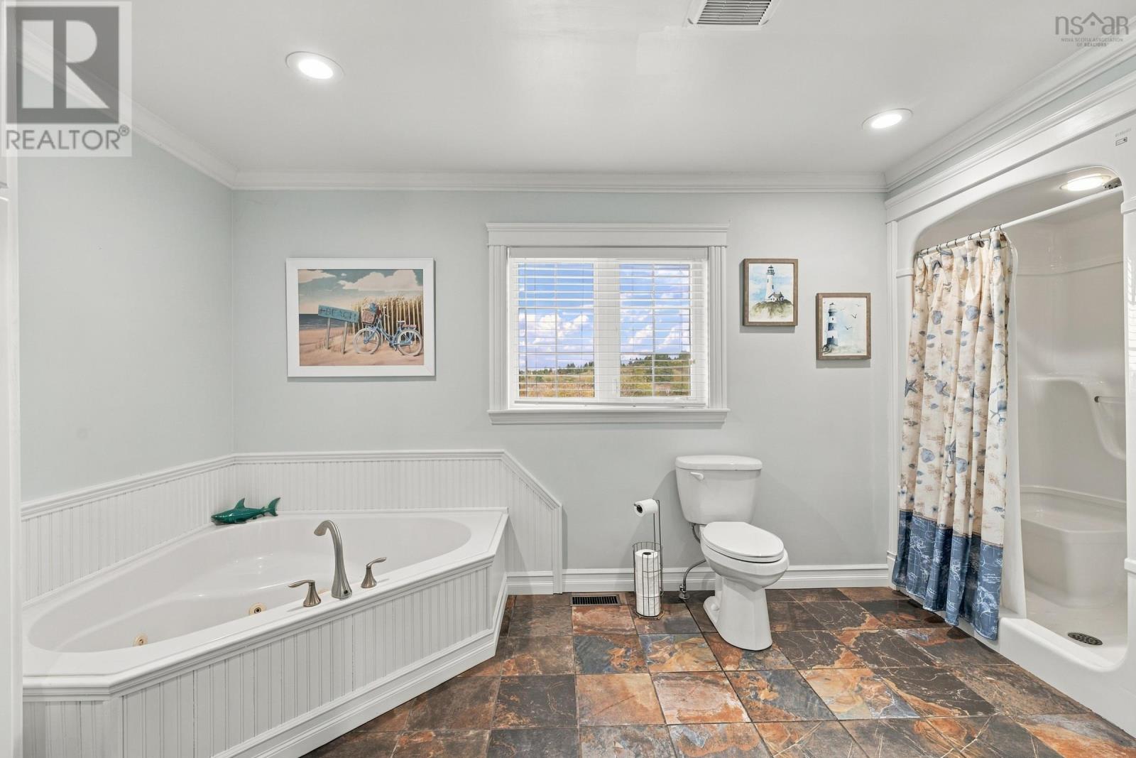 63 Dixon Road Property Photo 16