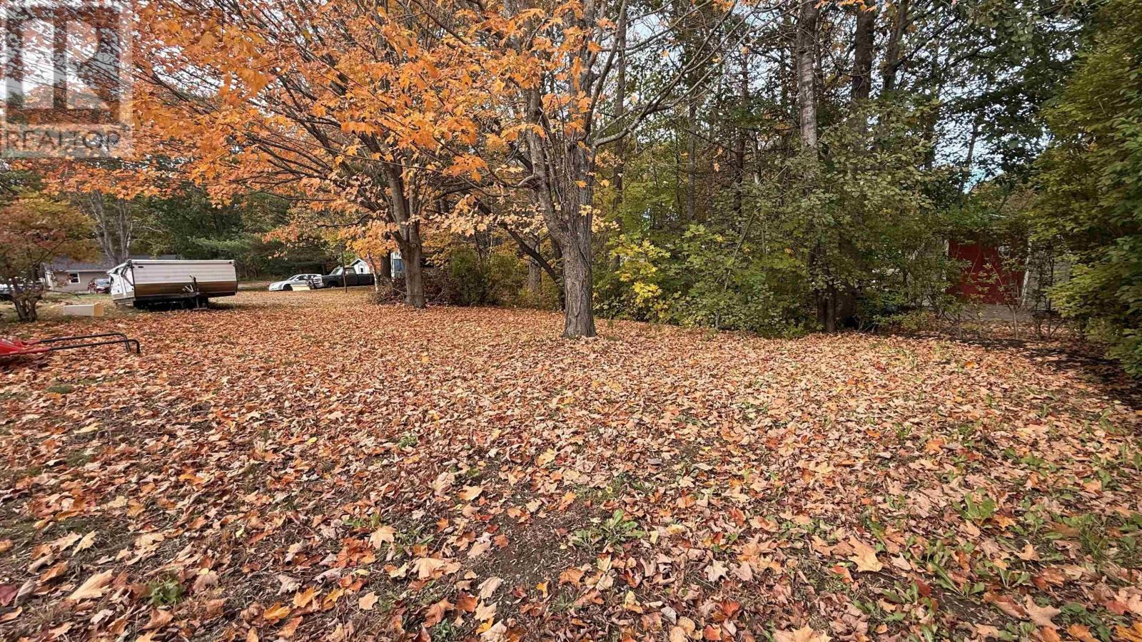 7129 Highway 1 Property Photo 4
