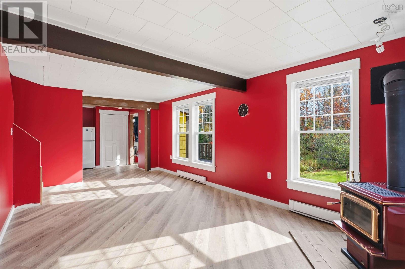 1012 Highway 8 Property Photo 15