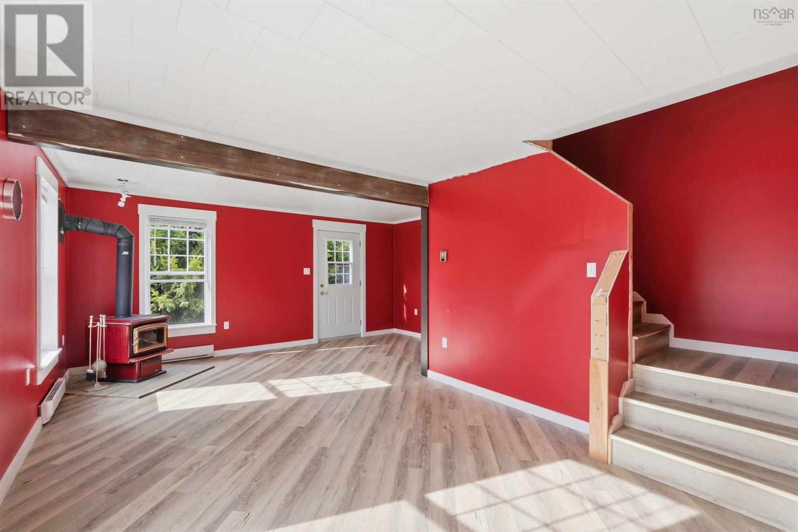 1012 Highway 8 Property Photo 18