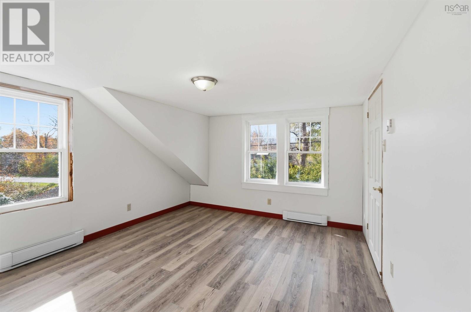 1012 Highway 8 Property Photo 22