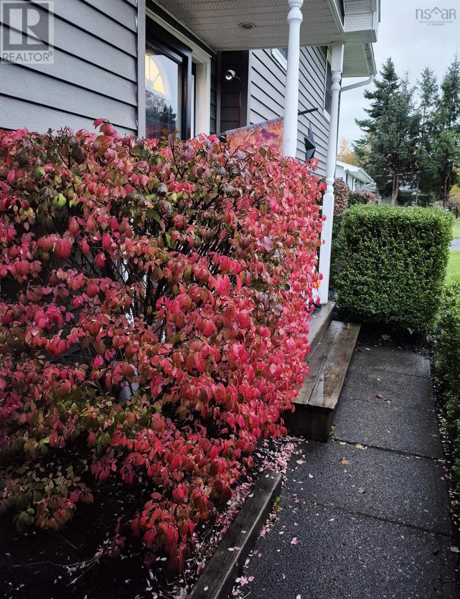 15 Sillery Drive Property Photo 2