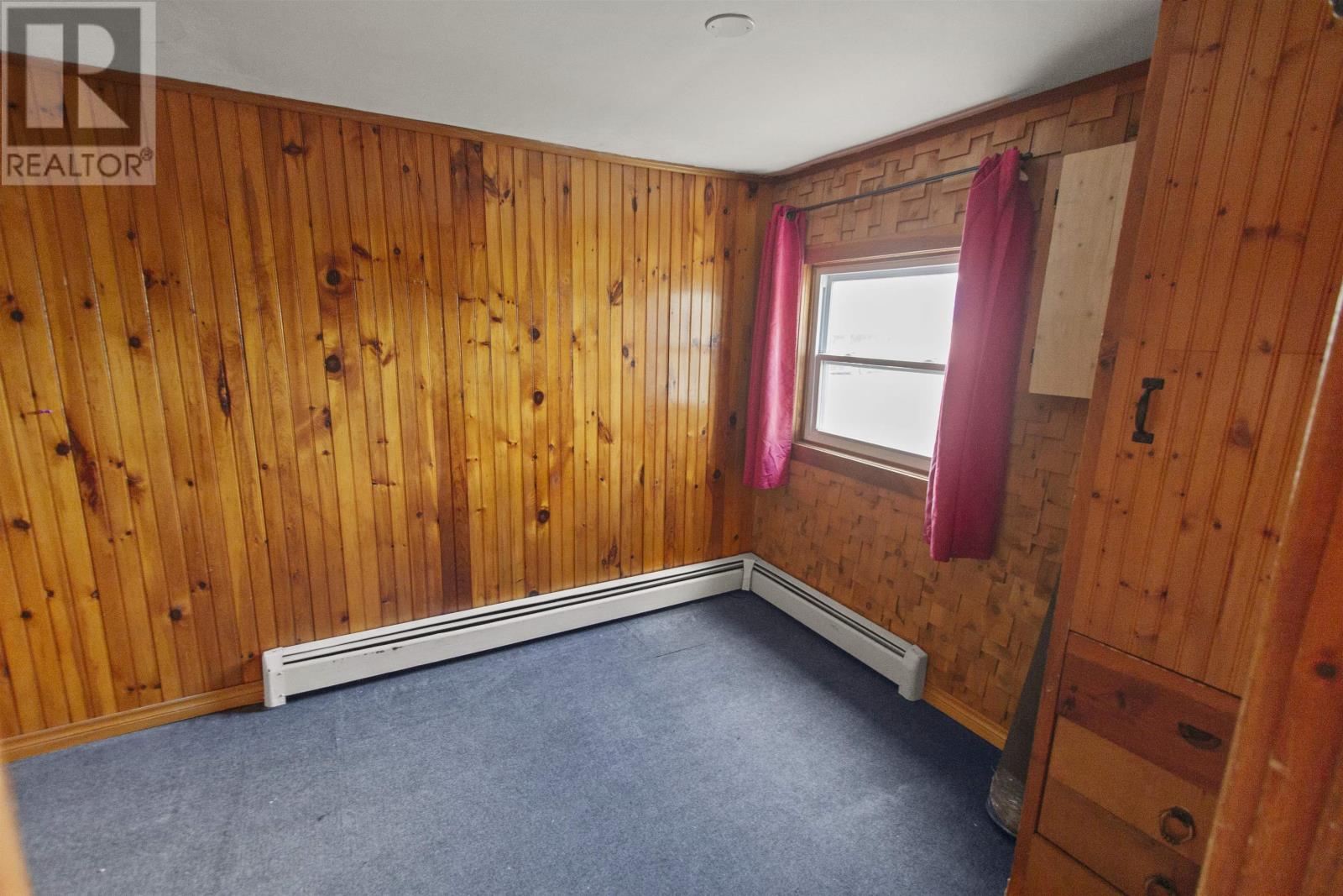 417 Queen Street Property Photo 6