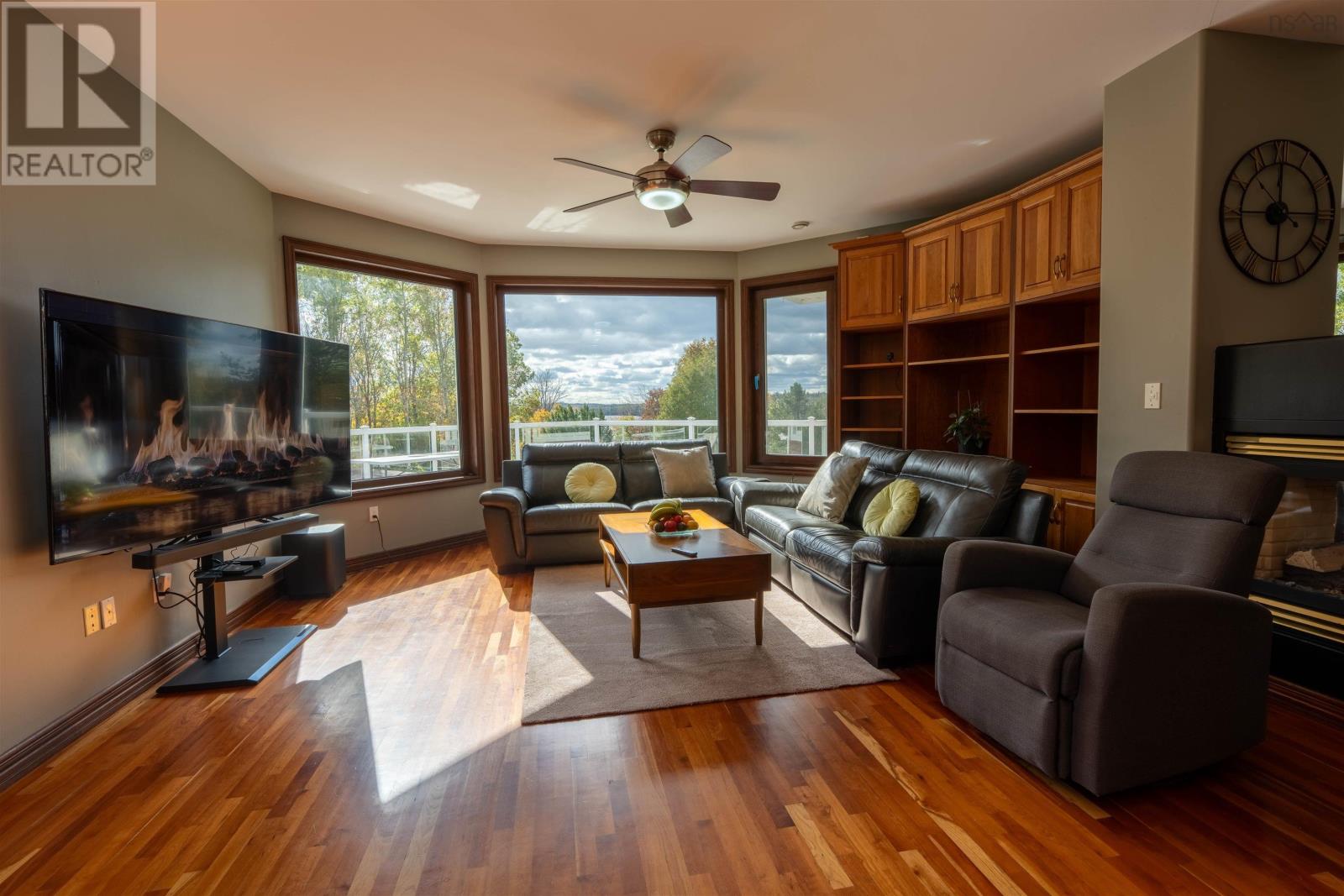 2140-2144 Waverley Road Property Photo 13