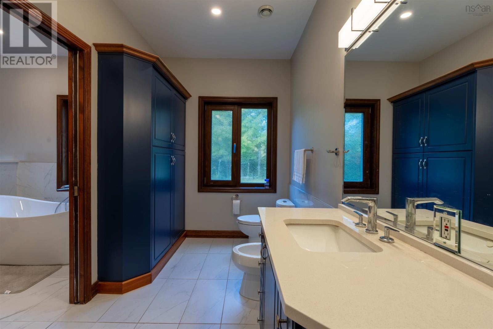 2140-2144 Waverley Road Property Photo 23