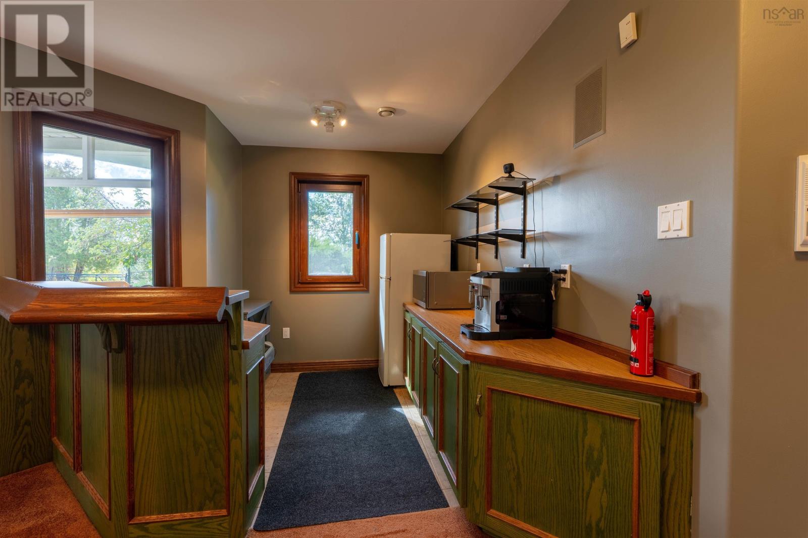 2140-2144 Waverley Road Property Photo 29
