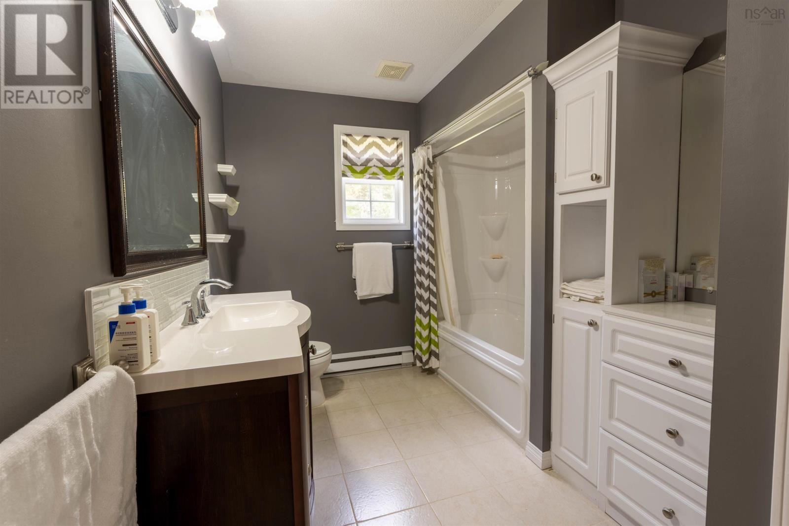 2140-2144 Waverley Road Property Photo 43