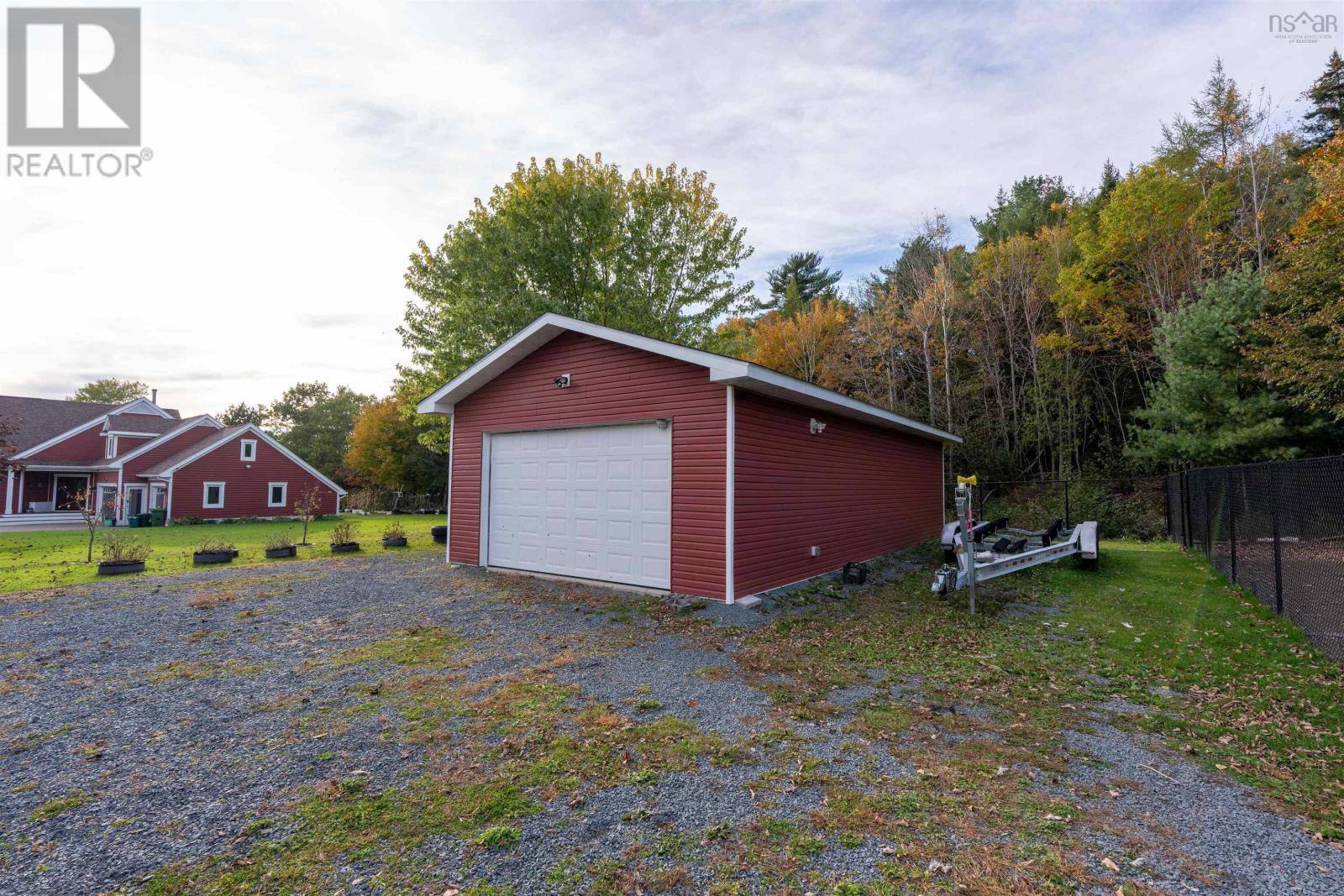 2140-2144 Waverley Road Property Photo 45