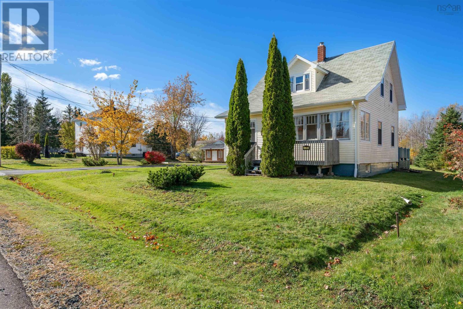 41 Cowan Street Property Photo 2