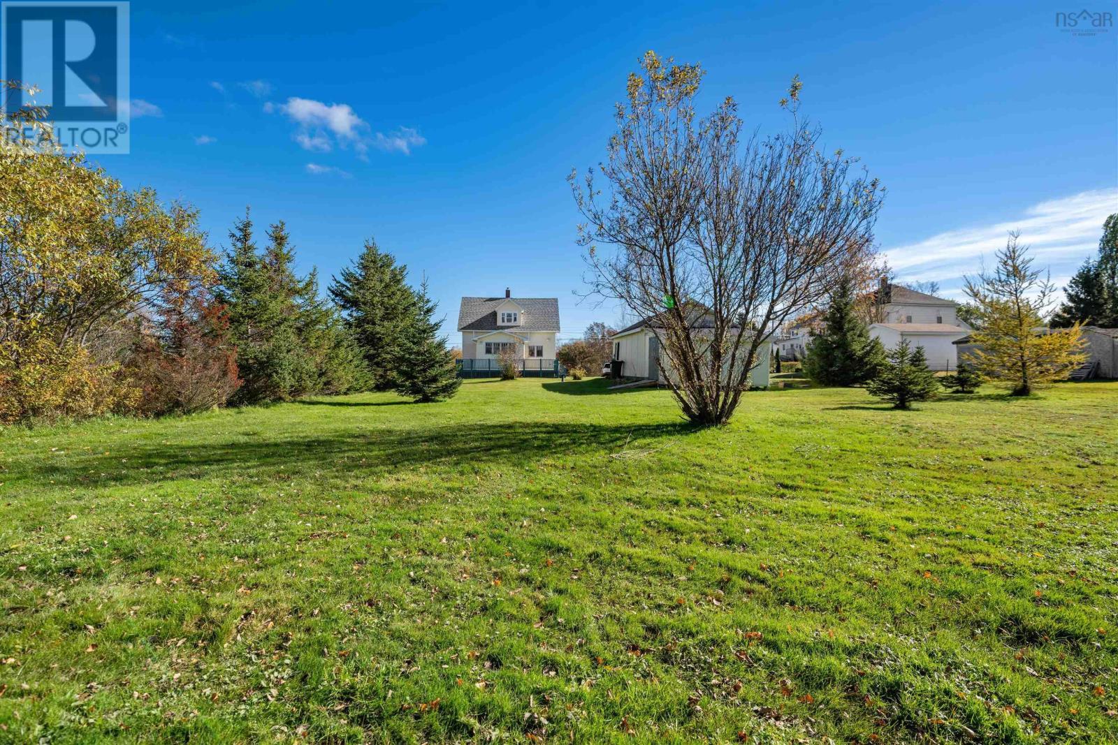 41 Cowan Street Property Photo 11