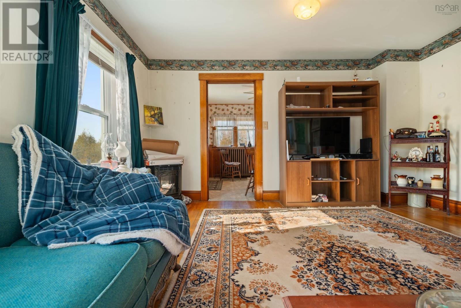 41 Cowan Street Property Photo 33