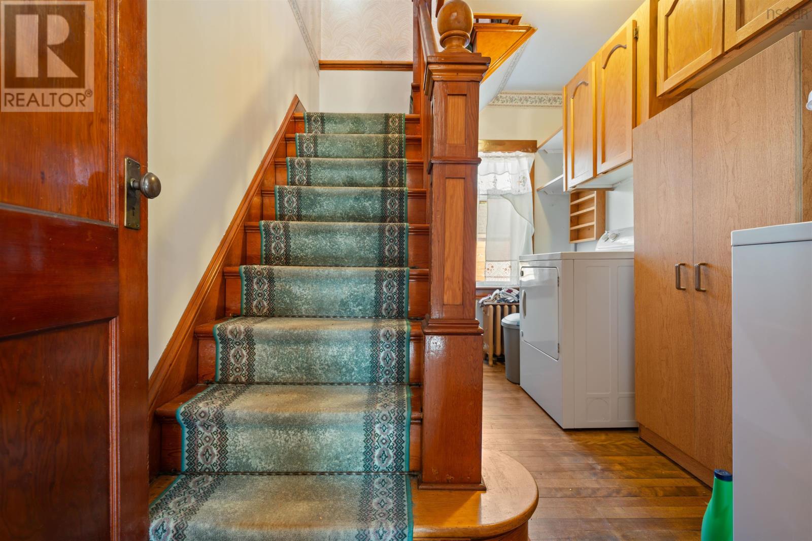 41 Cowan Street Property Photo 35