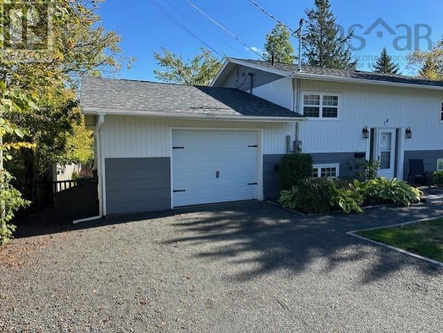 14 Hillside Drive Property Photo 3